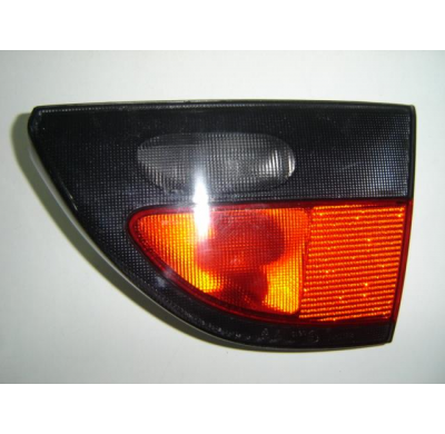 Renault Megane 96-*Piloto Centr R (Sedan