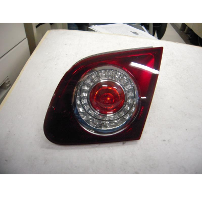 Vw Passat 05-*Piloto Trasero Izq Porton 4p(Led) Interior Oscuro