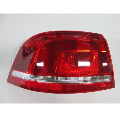 Vw Passat 10-*Piloto Trasero Izq Sw