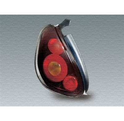 Fiat Bravo 95-*Piloto Trasero Izq Magneti Marelli