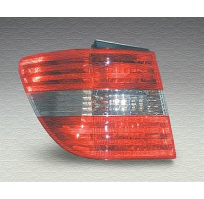 Mercedes B W245 05-*Piloto Trasero Izq Exterior ( Con Portalamparas)