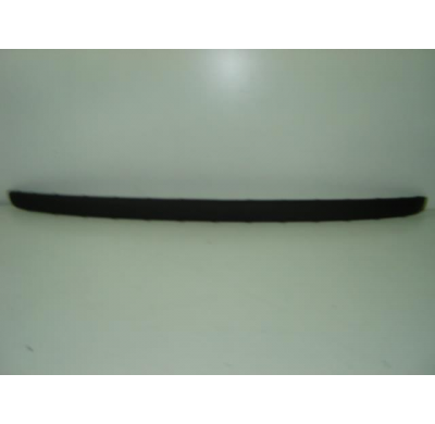 Fiat Punto 99-*Moldura P/Golpes Tras 5p