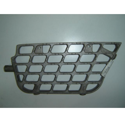 Mitsu Canter Fe649 97-*Escalera Estribo Dch