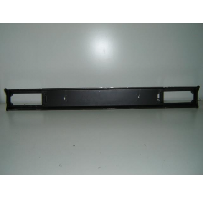 Nissan D21 86-*Centro P/Golpes Tras