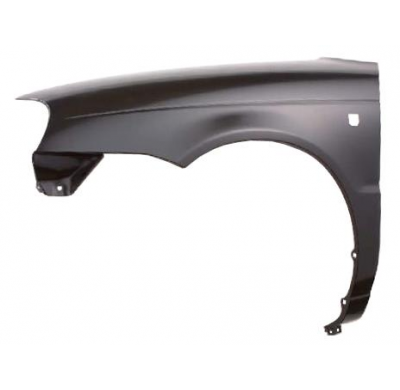 Suzuki Baleno 98-*Aleta Del Dch