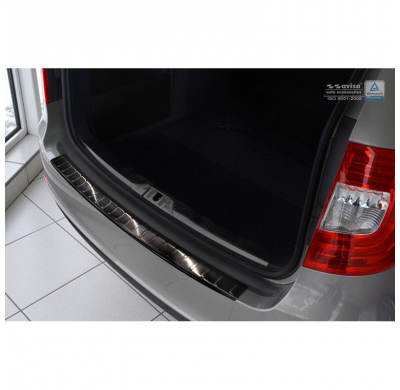 Protector paragolpes trasero acero inox Skoda Superb Kombi 2013-2015 'Ribs'