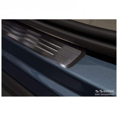 Protectores de umbral de puerta negros Inox adecuados para Volvo XC60 II 2017-2021 y FL 2021- incl. R-Design- - 'Líneas' - 4 pie