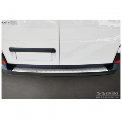 Protector de parachoques trasero de acero inoxidable para Volkswagen Crafter & MAN TGE 2017- 'Ribs' (versión 'XL')