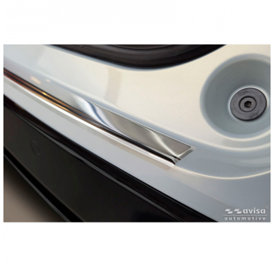 Protector de parachoques trasero de acero inoxidable Avisa compatible con Honda HR-V III 2021 - 'Ribs'