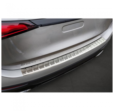 Protector de parachoques trasero de acero inoxidable cromado adecuado para Mercedes GLC II (X254) 2022- 'Ribs'