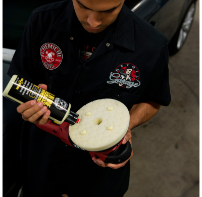 Almohadilla de pulido Chemical Guys Hex-Logic Quantum Light-Medium blanca (6,5 pulgadas)