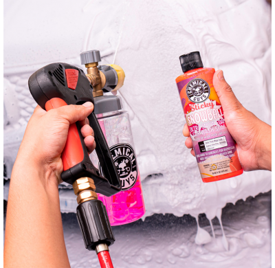 Limpiador de autos con espuma de nieve Sticky Snowball de Chemical Guys (1,89 l)