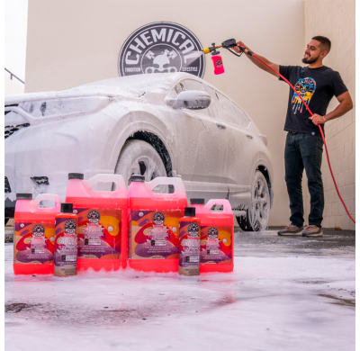 Limpiador de autos con espuma de nieve Sticky Snowball de Chemical Guys (1,89 l)