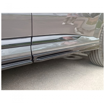 Juego de difusores laterales adecuados para Ford Puma ST-Line 2019- (ABS Glossy black)