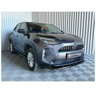 Faldones laterales para Toyota Yaris Cross 2020- (ABS negro brillante)