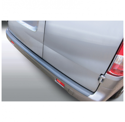 Protector Para El Paragolpes Trasero Abs  Nissan Nv200  Color Negro