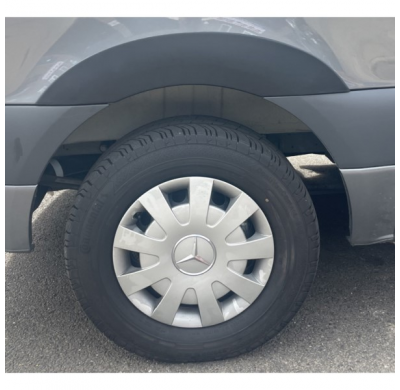 Rgm Set Extensiones De Pasos De Rueda Adecuados Para Mercedes Sprinter 2018- (Distancia Entre Ejes Corta Y Larga) - Negro