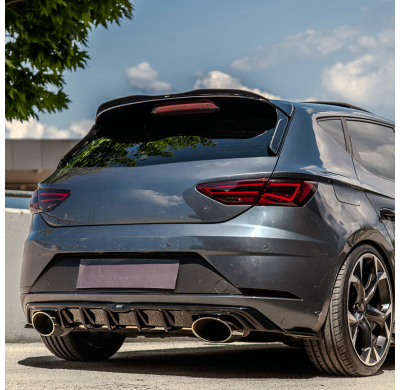 Kit de carrocería completo Oneway compatible con Seat Leon (5F) HB 5 puertas FR Facelift 2017-2020 - Negro brillante Oneway