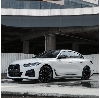 Kit de carrocería completo Oneway compatible con BMW Serie 4 G26 M-Pack/M440i 2021- (con salidas de escape dobles redondas u ova