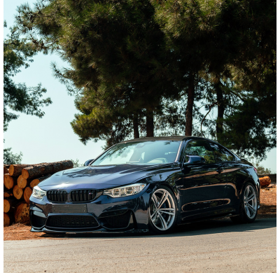 Kit de carrocería completo Oneway compatible con BMW M4 F82 (2014-2021) - Negro brillante Oneway