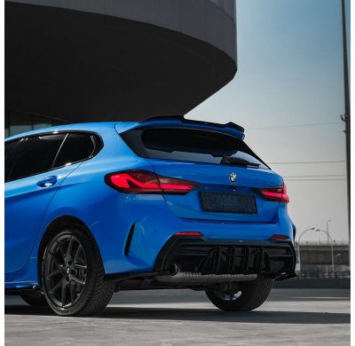 Difusores laterales traseros unidireccionales para BMW Serie 1 F40 M-Pack/M135i 2019- - Negro Brillante