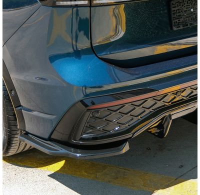 Difusores laterales traseros unidireccionales compatibles con Volkswagen Tiguan III (CT1) 2024- - Negro brillante Oneway