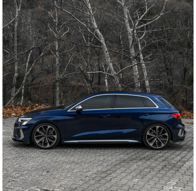 Faldones laterales Oneway Set para Audi A3 8Y S-Line/S3 Sedán/Sportback 2020-2024 - Negro brillante