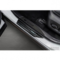 Protectores de umbral de puerta de acero inoxidable negros adecuados para Lexus NX II 2021- &#039;Lines&#039; - 4 piezas