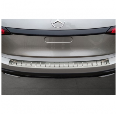 Protector de parachoques trasero en acero inoxidable para Mercedes GLC II (X254) 2022- 'Ribs'.