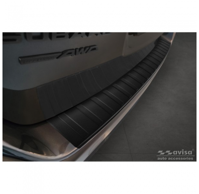 Protector de parachoques trasero de acero inoxidable para Subaru Outback (BT) 2020- 'Ribs'.