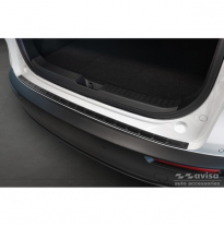 Protector de parachoques trasero de acero inoxidable negro mate adecuado para Mazda CX-30 2019- &#039;Ribs&#039;