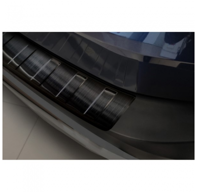 Protector de parachoques trasero en acero inoxidable negro para Nissan X-Trail IV (T33) 2021- 'Ribs'.