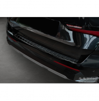 Protector de parachoques trasero de acero inoxidable Black Mirror apto para BMW X1 (U11) 2022- &#039;Ribs&#039; AVISA