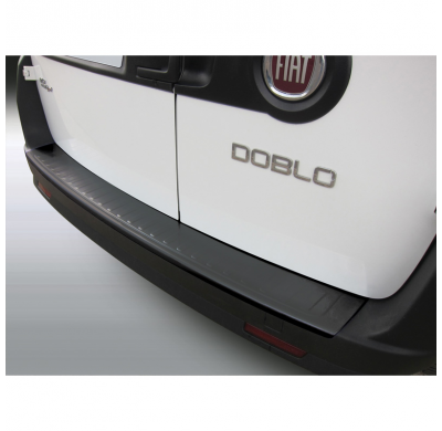 Protector parachoques trasero en ABS apto para Fiat Doblo & Opel Combo 12/2014- Negro brillo RGM