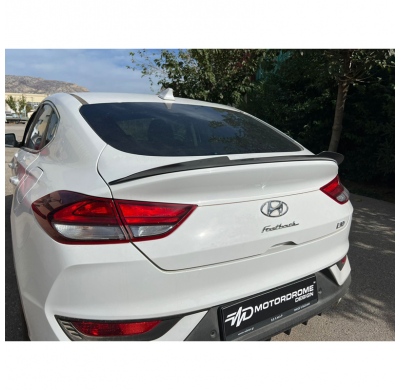 Borde del alerón del maletero adecuado para Hyundai i30 III Fastback incl. N-Line 2017- (ABS negro brillante)